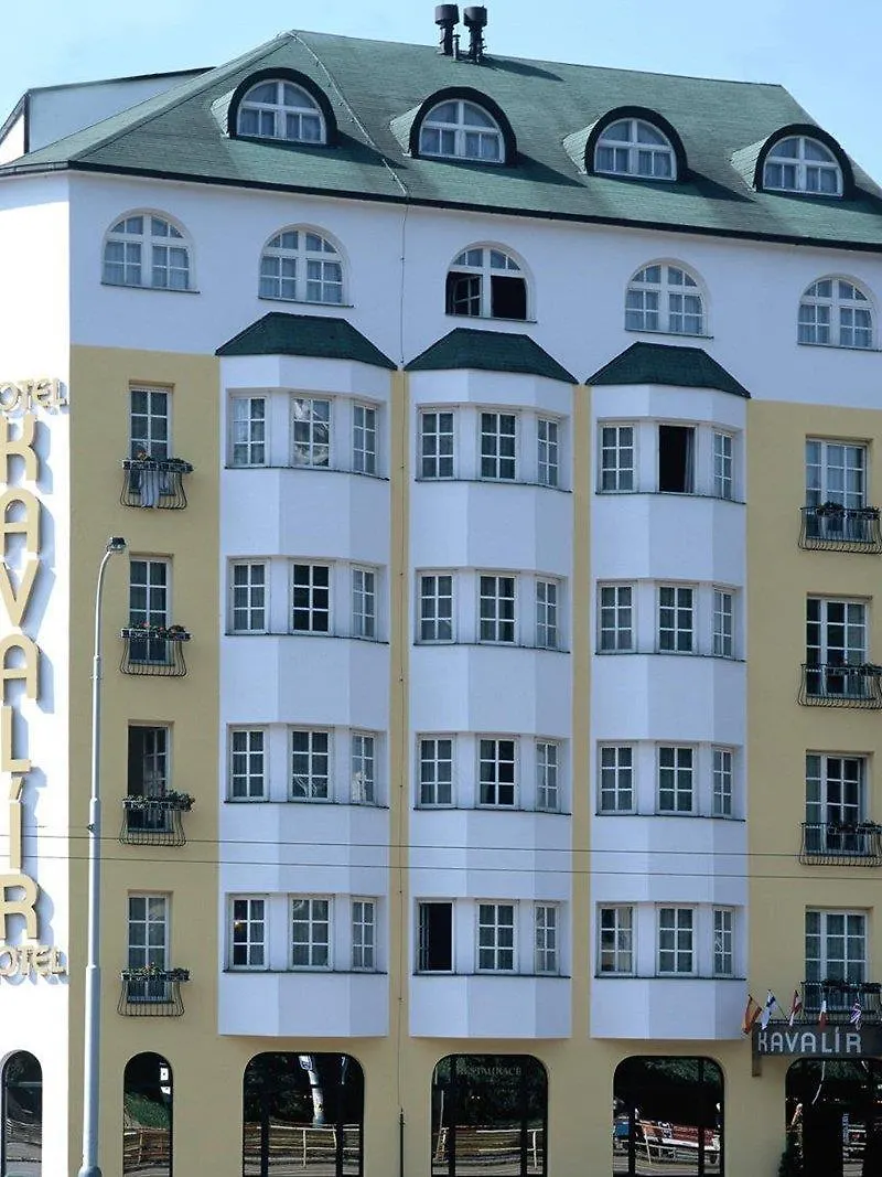 Kavalir Hotell Prag 3*,